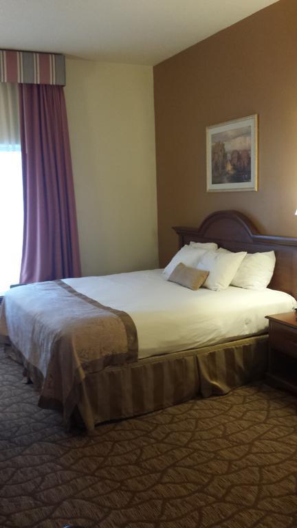 Wingate By Wyndham - Streetsboro Hotel Room photo